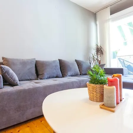 Mikula Appartement Makarska