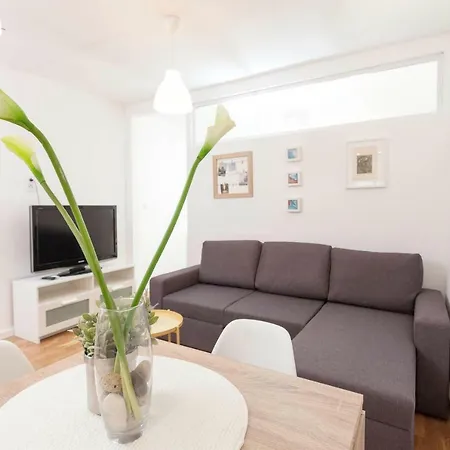 Mikula Apartment Makarska