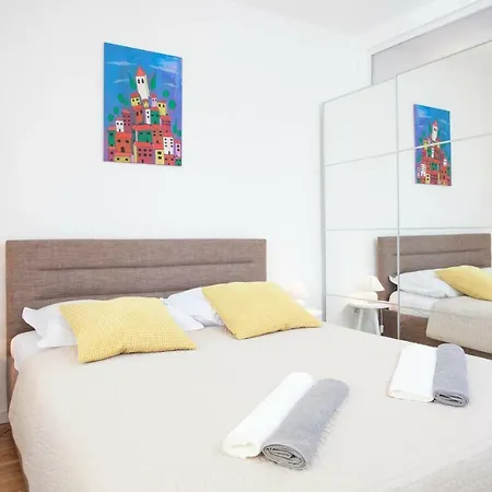 Mikula Apartment Makarska