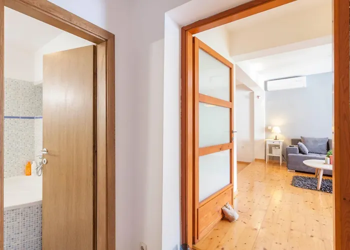 Mikula Apartamento Makarska